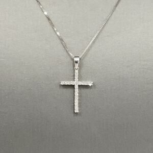 10k White Gold Diamond Cross Pendant & Necklace 18"